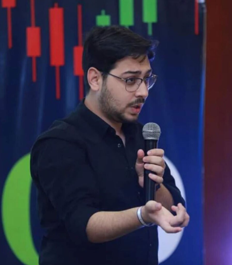 مستر مصطفى عاطف